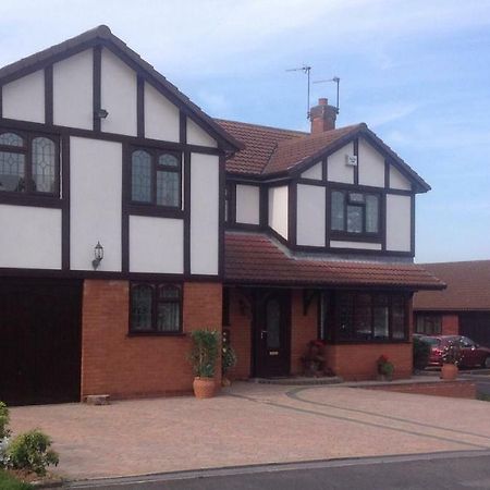 The Cedars House B&B Nuneaton Buitenkant foto